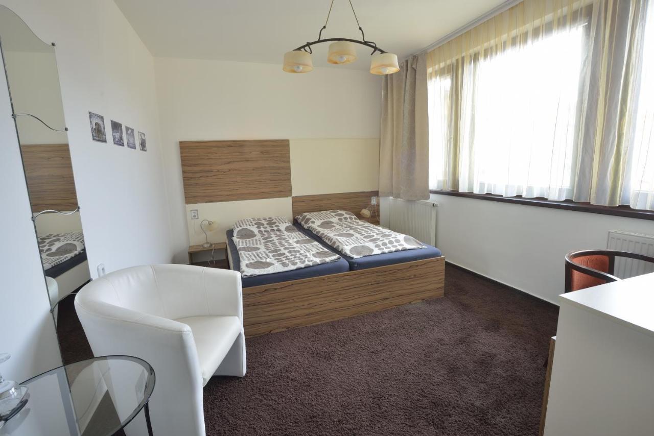 Penzion Best Moravská Třebová Esterno foto